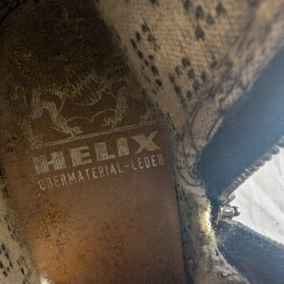 Helix Tan Zipper Closure Low Heel - Picture 6 of 14